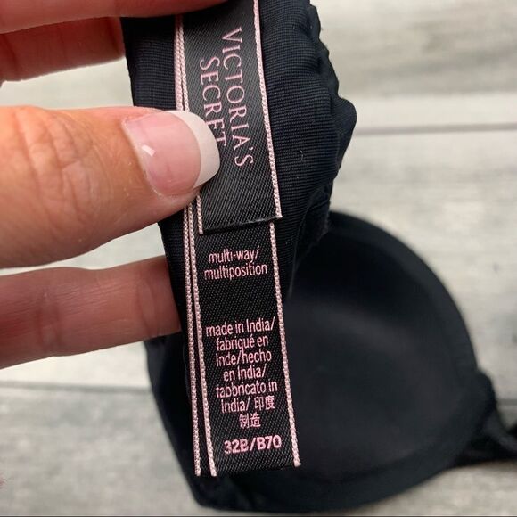 Victoria’s Secret multi way push up bra - Picture 2 of 7
